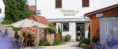 Biohof und Café Hausmann Außenansicht